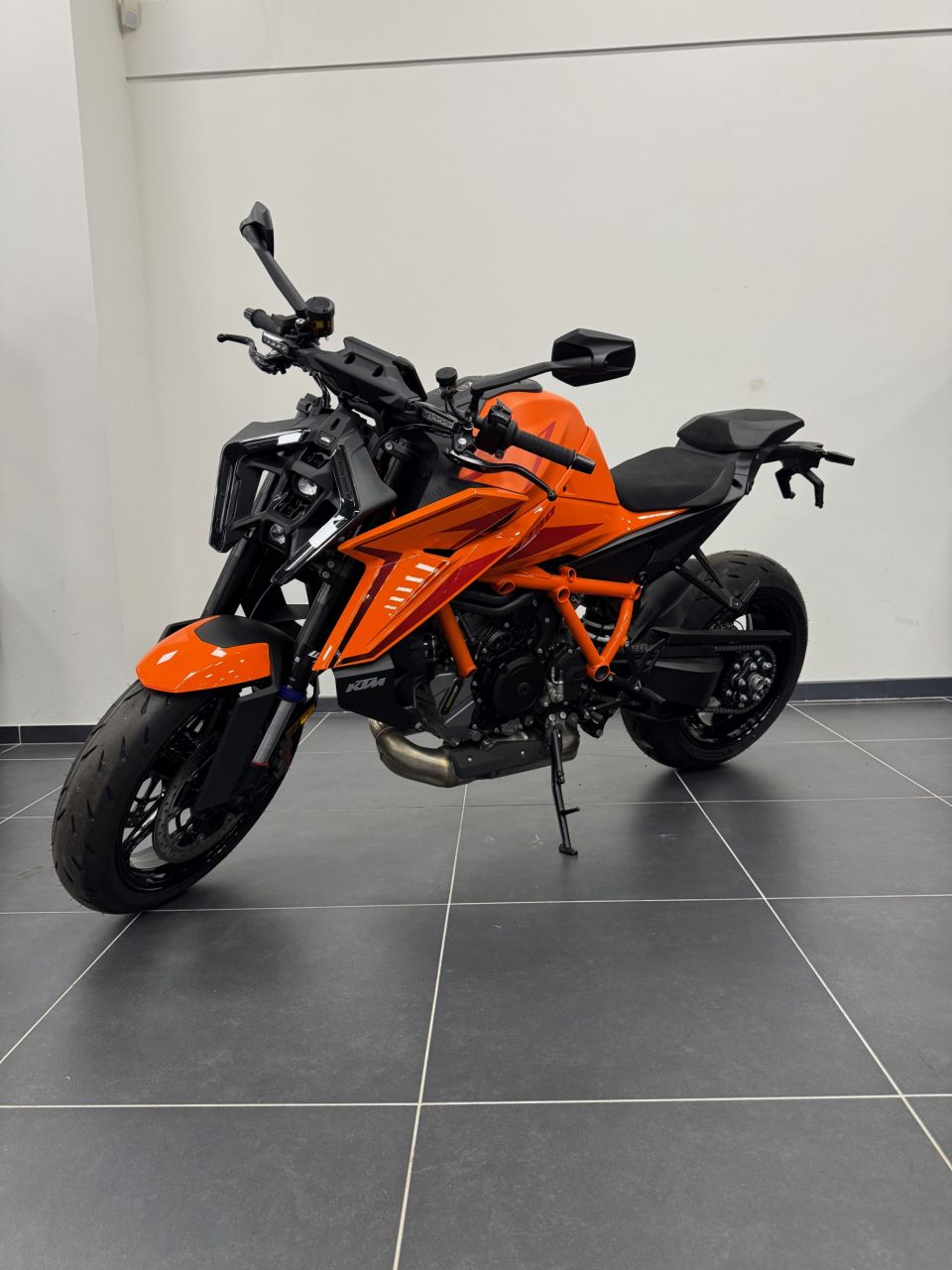 KTM 1390 SUPER DUKE R EVO 4