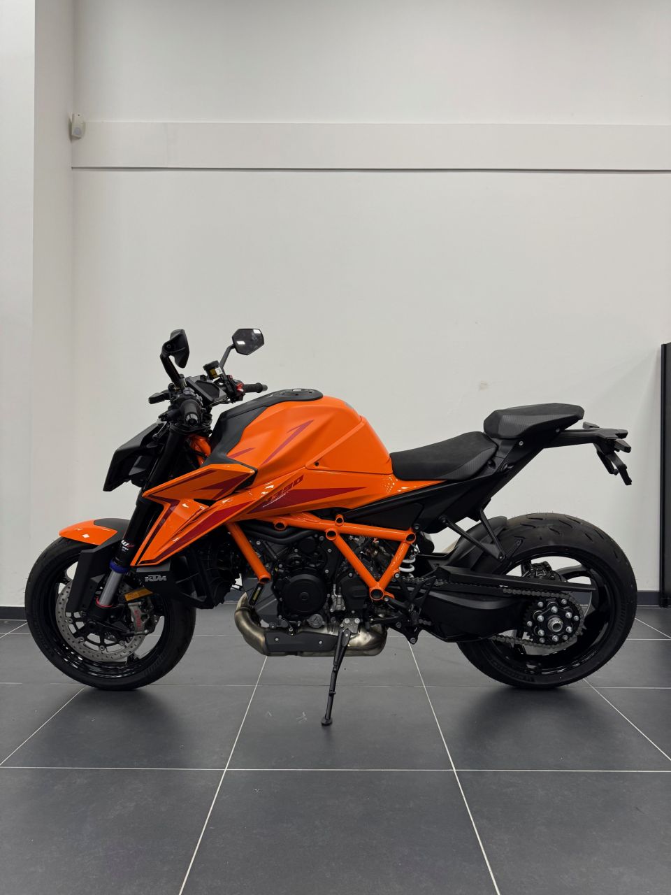 KTM 1390 SUPER DUKE R EVO 4