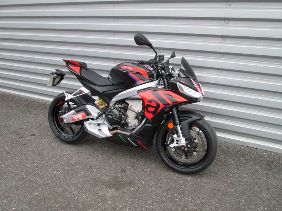 APRILIA TUONO 660 FACTORY 4