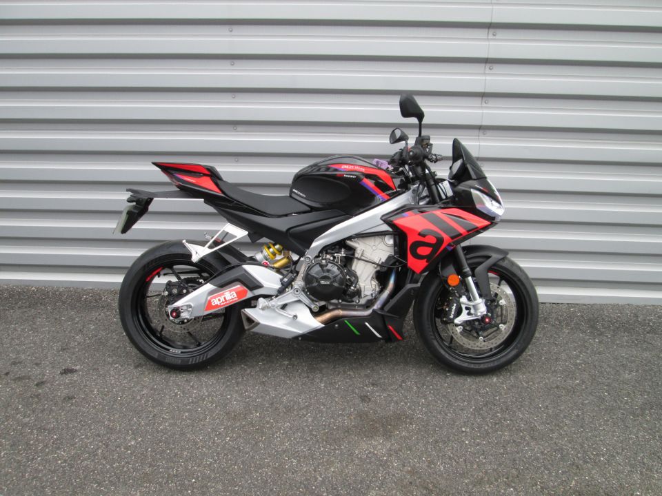 APRILIA TUONO 660 FACTORY 4