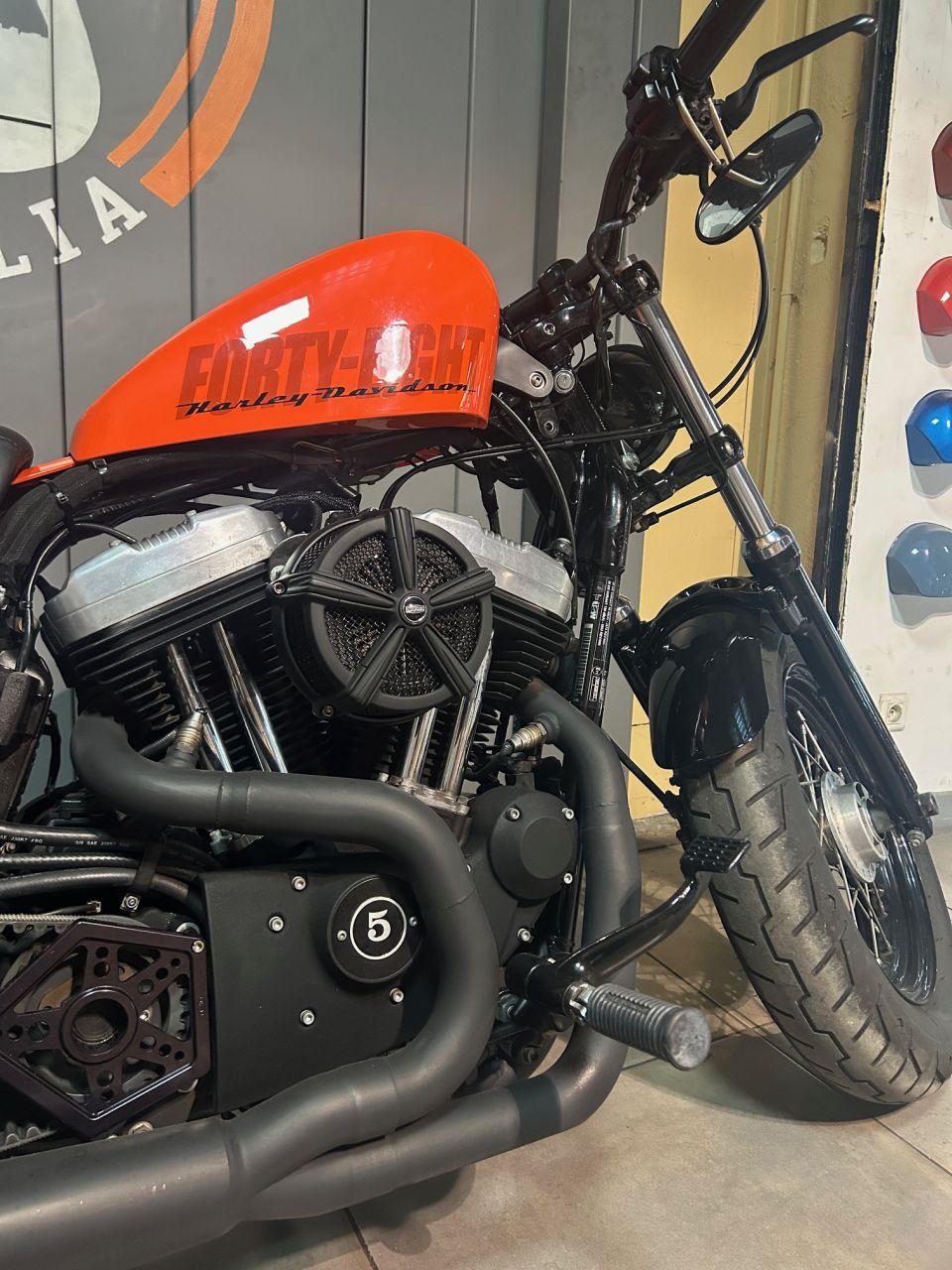 HARLEY-DAVIDSON SPORTSTER FORTY-EIGHT 1200 4