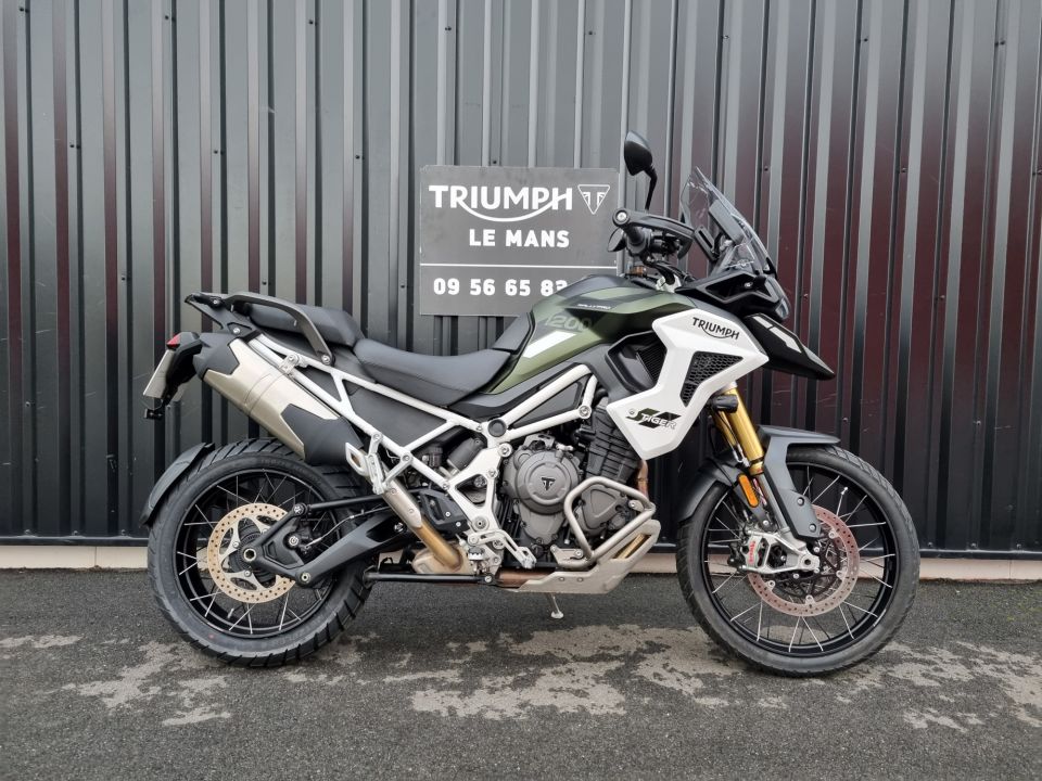 TRIUMPH TIGER 1200 RALLY PRO 4