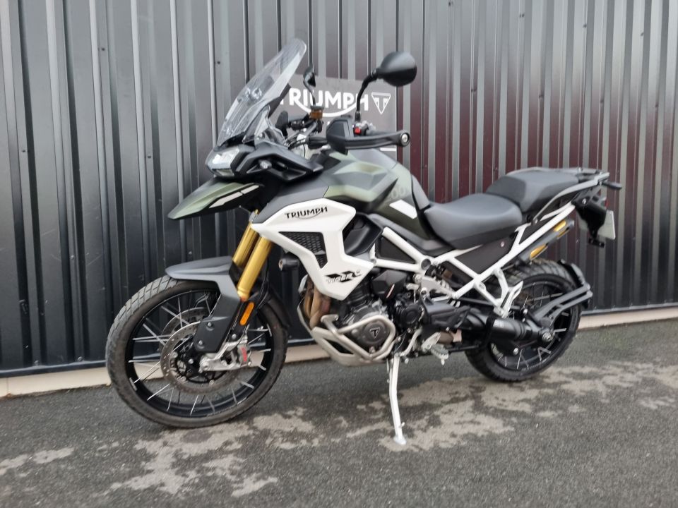 TRIUMPH TIGER 1200 RALLY PRO 4