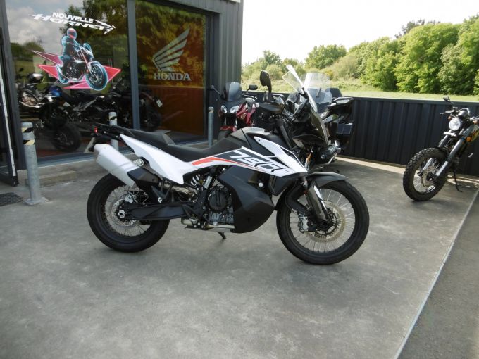 KTM 790 ADVENTURE 4