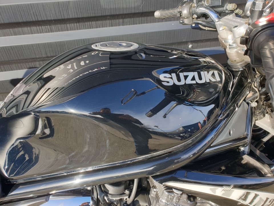 SUZUKI GSF 1200 N BANDIT 4