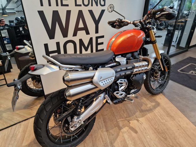 TRIUMPH SCRAMBLER 1200 XE 4