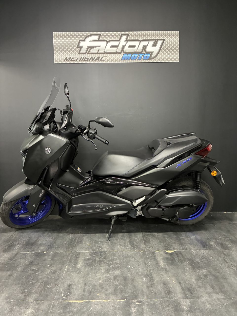 YAMAHA X-MAX 125 TECH MAX 4