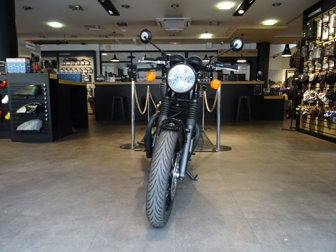 TRIUMPH Bonneville T120 Black 4