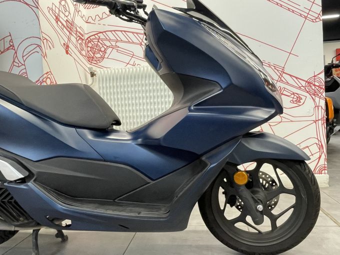 HONDA PCX 125 4