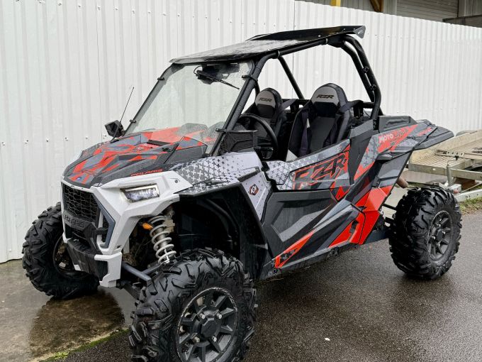 POLARIS RZR XP 4