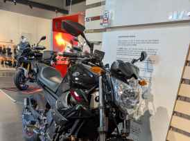 YAMAHA XJ6-N - 2012