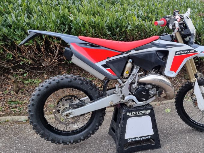 FANTIC xe 125 4