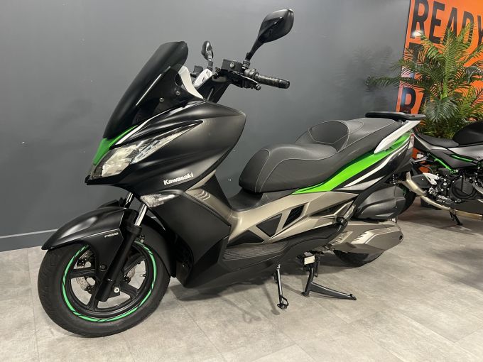 KAWASAKI J300 4