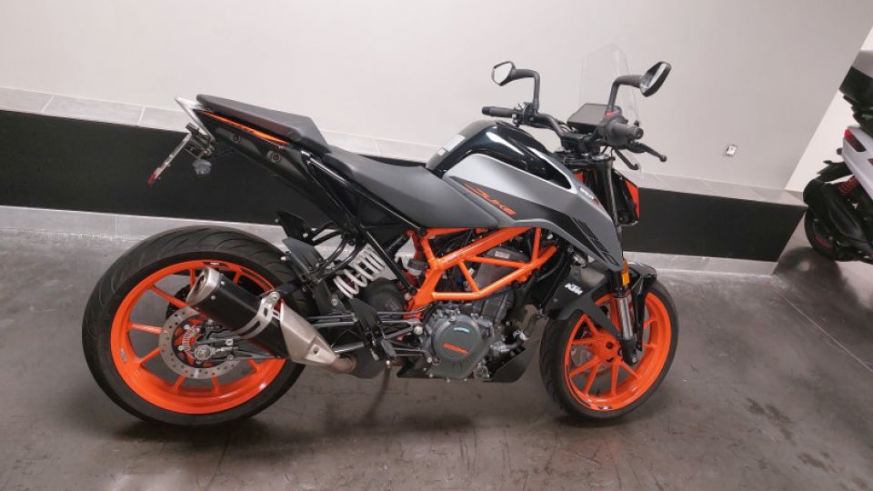 KTM 390DUKEC3 4