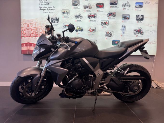 HONDA CB1000R 4
