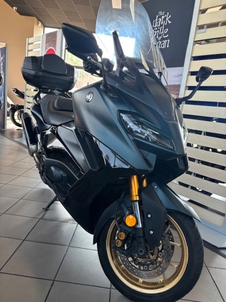 YAMAHA XP T-MAX 560 TECH MAX 4