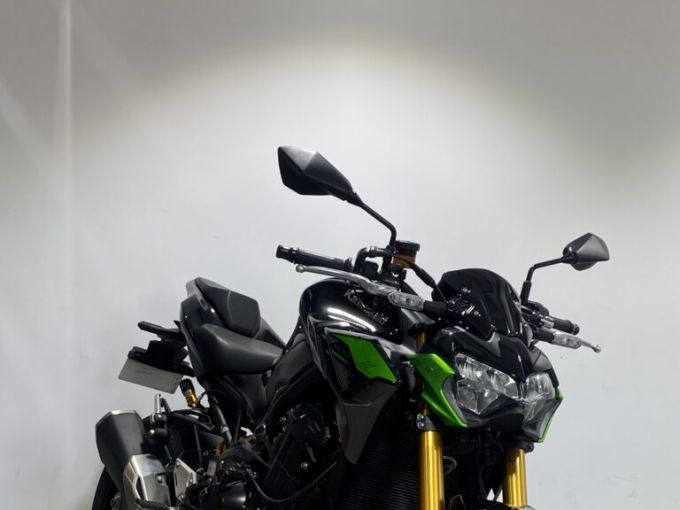 KAWASAKI Z900 SE 4