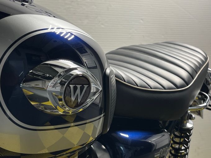 KAWASAKI W 800 4
