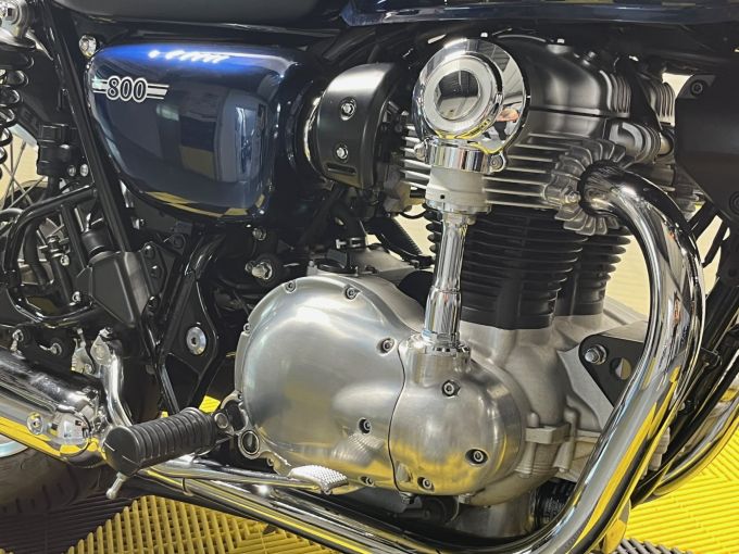 KAWASAKI W 800 4