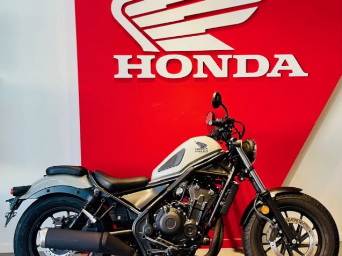 HONDA CMX 500 REBEL 4