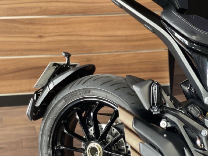 MV AGUSTA TURISMO VELOCE RUSSO 800 4