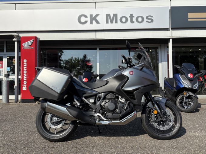 HONDA NT1100 4