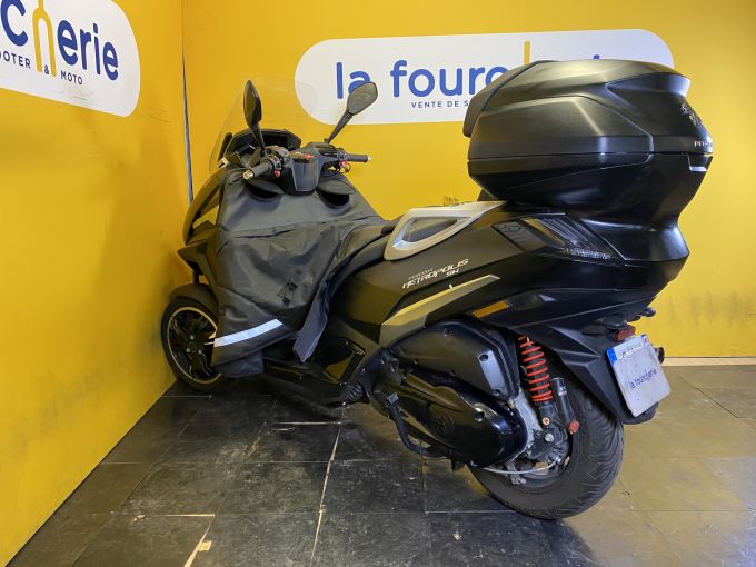PEUGEOT METROPOLIS 400 SW 4