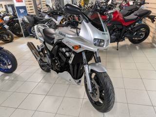 YAMAHA FZS FAZER - 2000