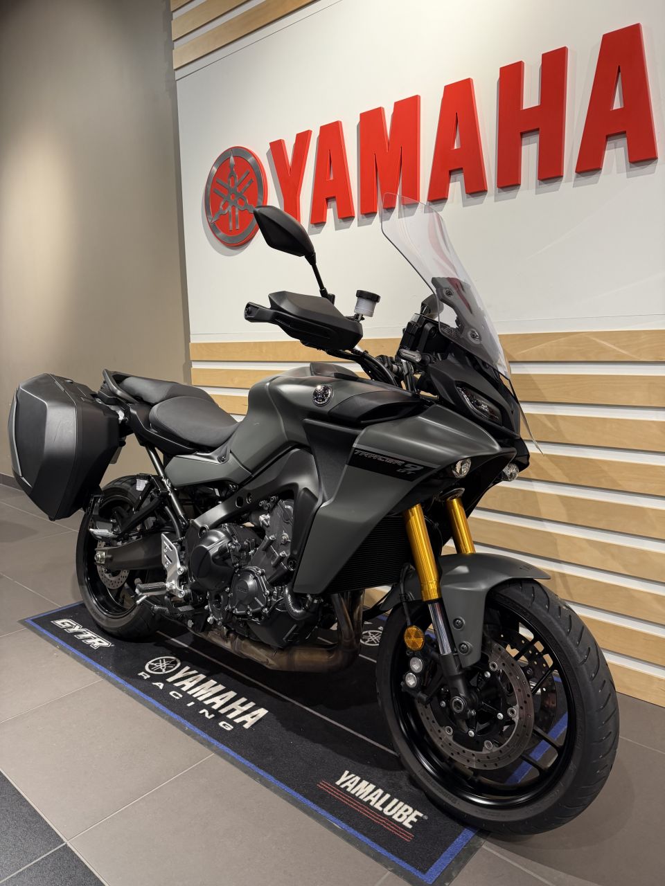 YAMAHA TRACER 9 GT 4