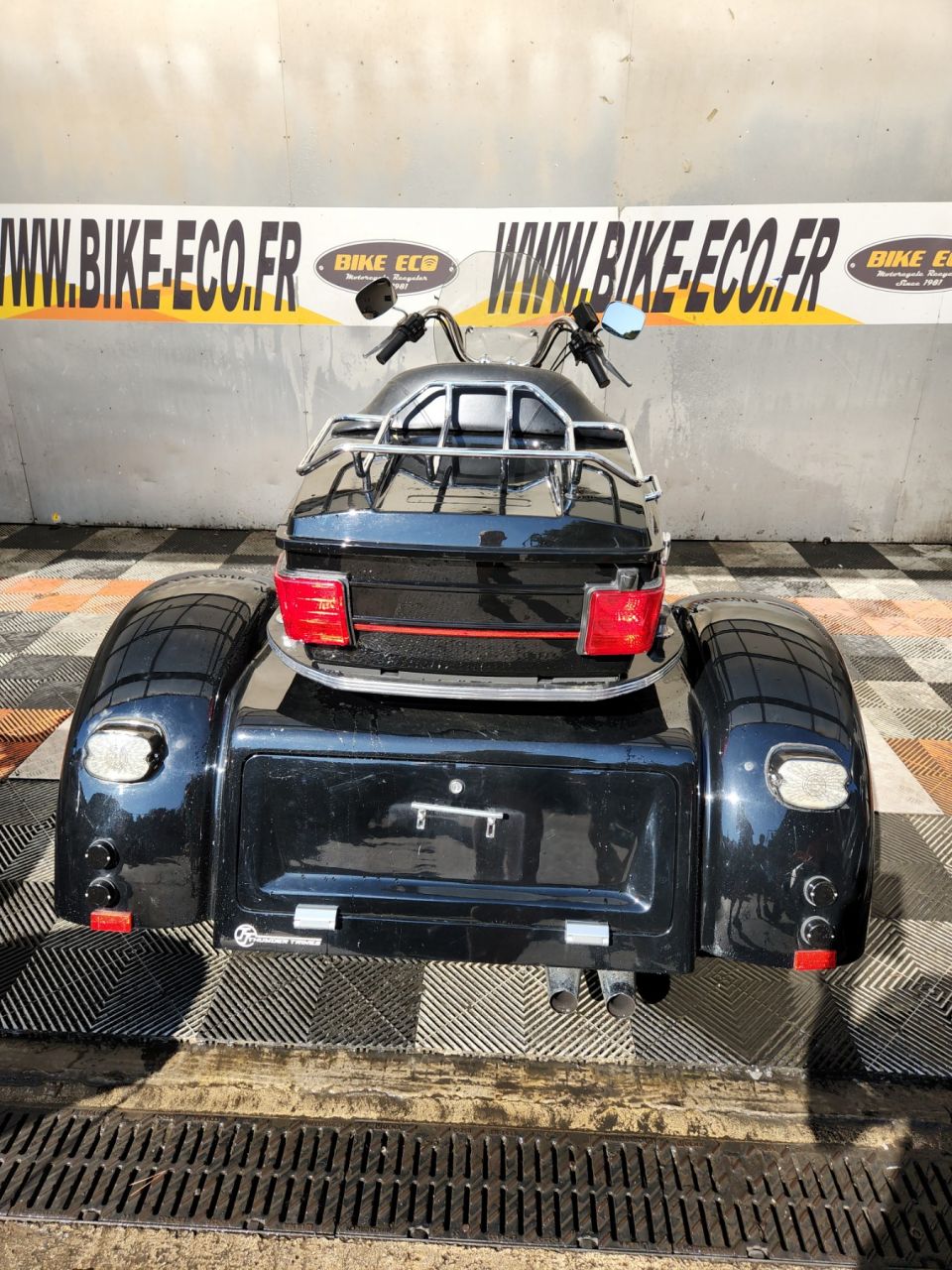 HARLEY-DAVIDSON TRIKE 1340 4