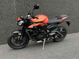 TRIUMPH STREET TRIPLE 765 R - 2025