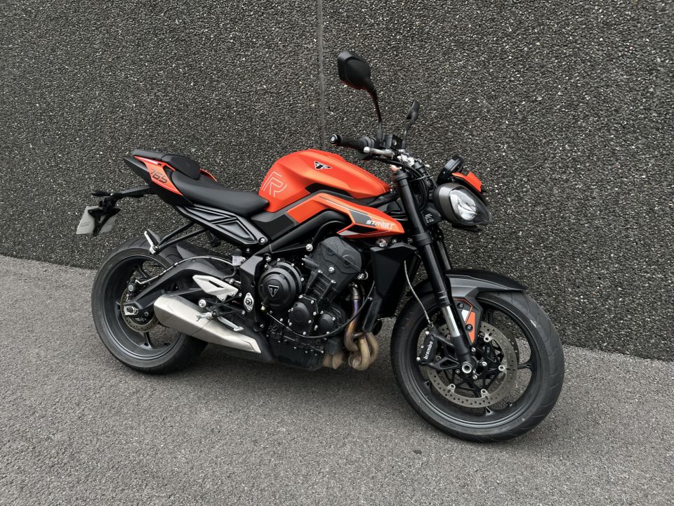 TRIUMPH STREET TRIPLE 765 R 4
