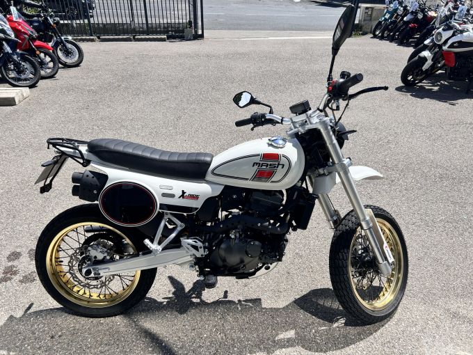 MASH X-RIDE 125 4