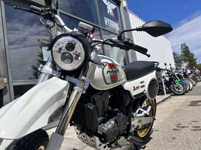 MASH X-RIDE 125 4