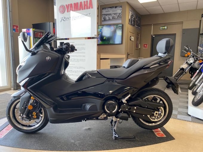 YAMAHA XP T-MAX 500 ABS TECH MAX 4