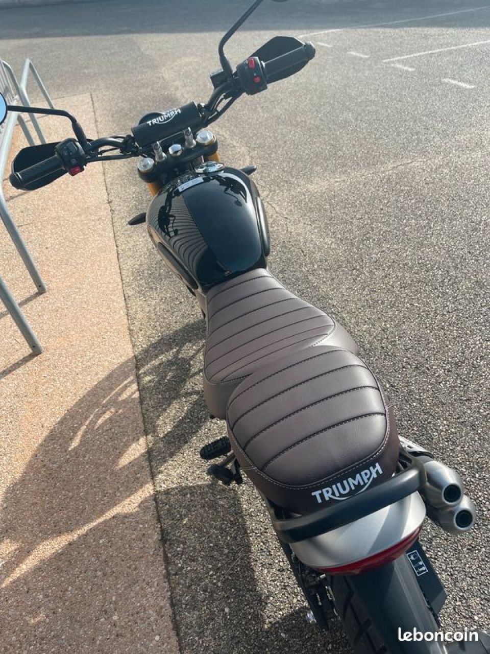 TRIUMPH Scrambler 400 X 4