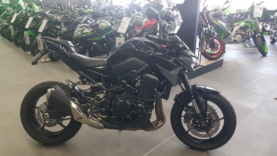 KAWASAKI Z 900 4