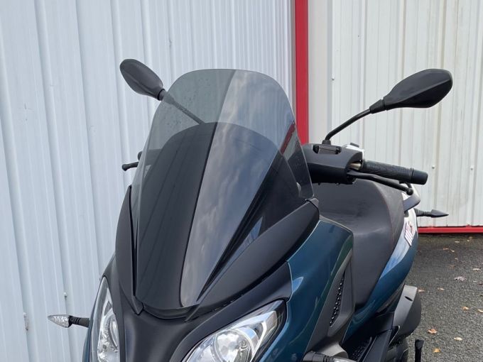 PIAGGIO MP3 300 HPE SPORT ABS ASR 4