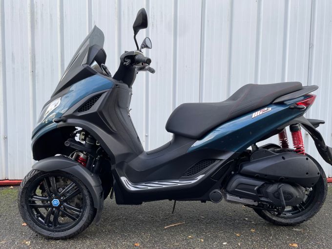 PIAGGIO MP3 300 HPE SPORT ABS ASR 4