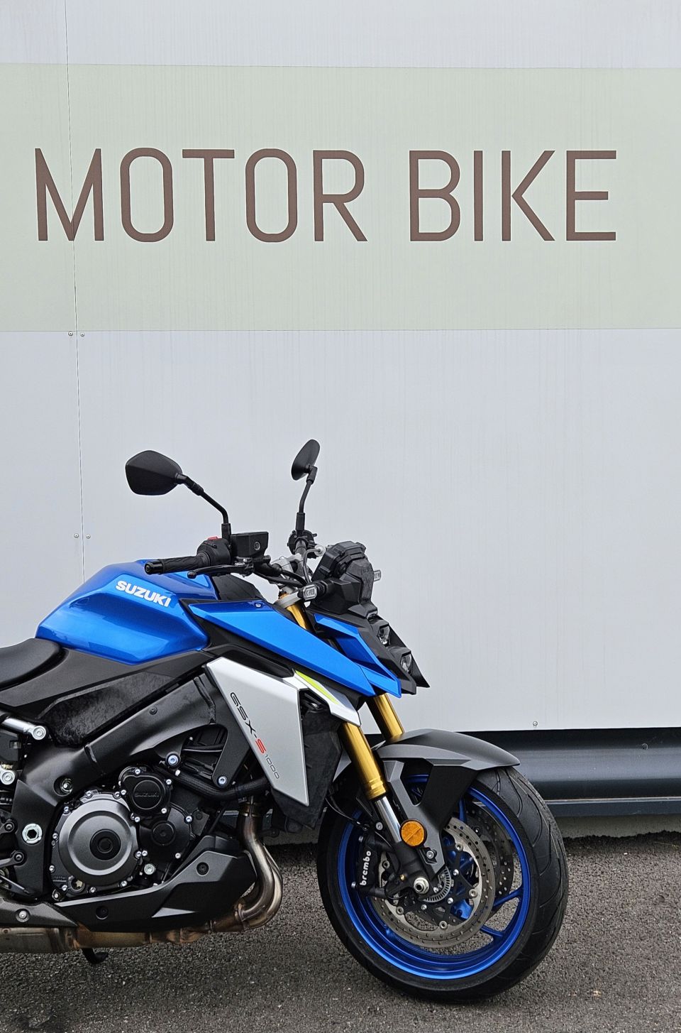 SUZUKI GSX-S 1000 4