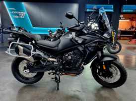 CF MOTO 800 MT - 2025