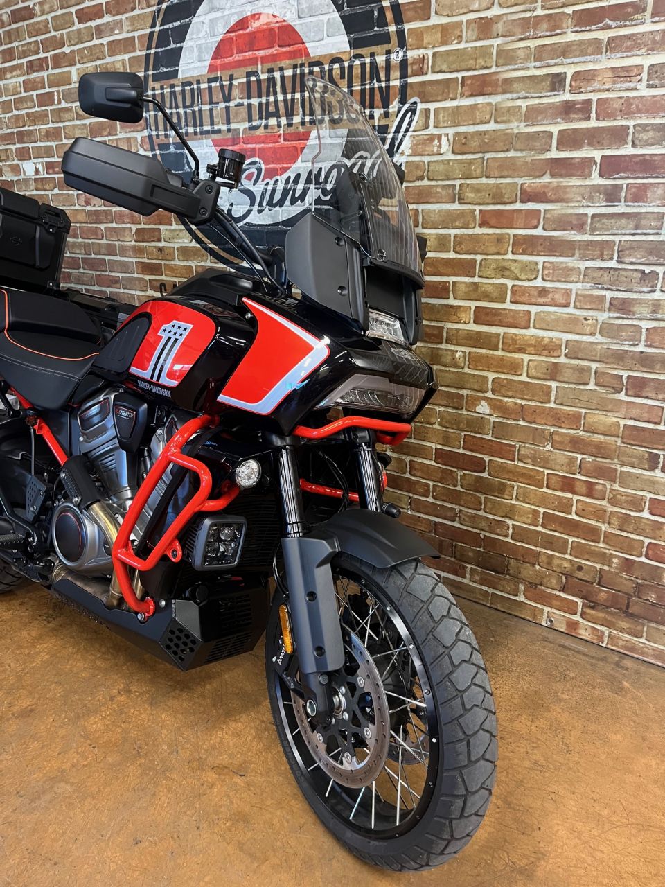 HARLEY-DAVIDSON ADVENTURE PAN AMERICA 1250 CVO 4