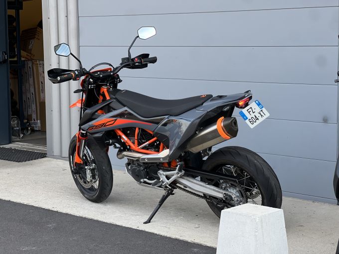 KTM 690 SMC R 4