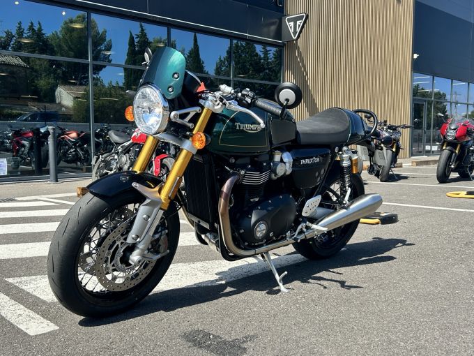 TRIUMPH THRUXTON 1200 RS 4