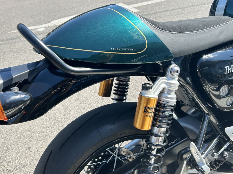 TRIUMPH THRUXTON 1200 RS 4