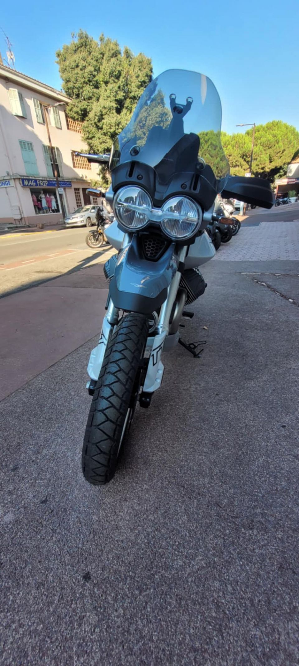 MOTO GUZZI V85 TT 850 4