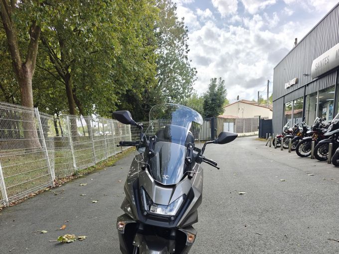 KYMCO SKYTOWN 125 4