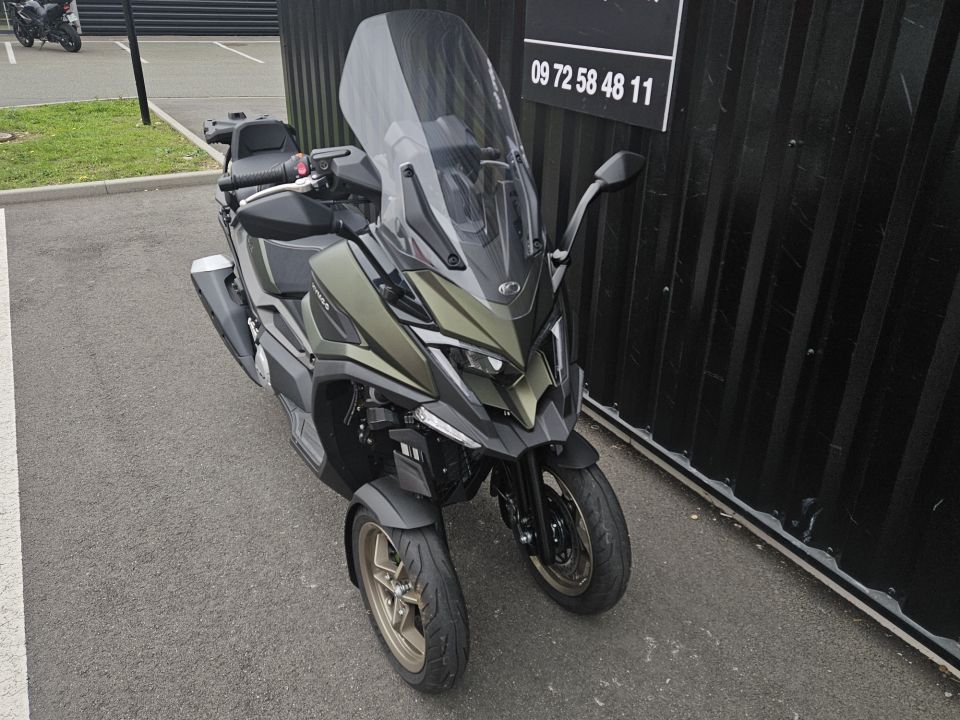 KYMCO CV3 550 4