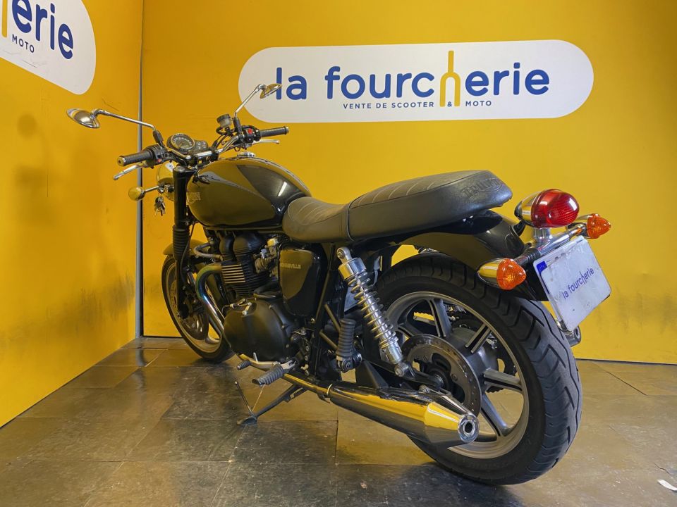 TRIUMPH BONNEVILLE 865 T100 4