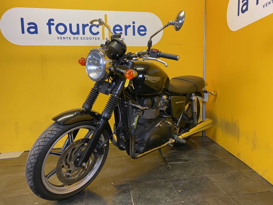 TRIUMPH BONNEVILLE 865 T100 4